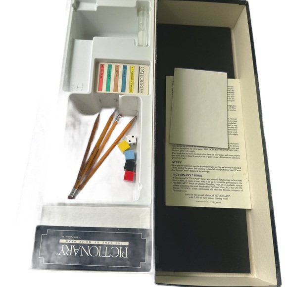 Pictionary First Edition- 1985 - Picture 8 of 10